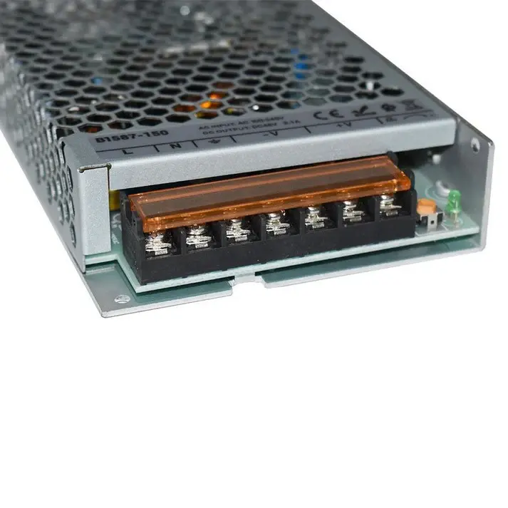 Schaltnetzteil 48V DC 150W – 3,1A, IP20 – Detailansicht 3