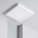 Ledkia LED-Deckenleuchte eckig 24W 6000K Weiß – 1900 lm, 301×301 mm – Produktansicht