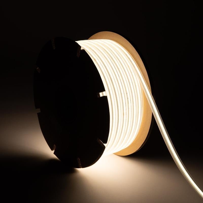 Ledkia COB LED-Streifen 220–240 V 8 W/m 50 m 2700 K IP65 CRI90 dimmbar