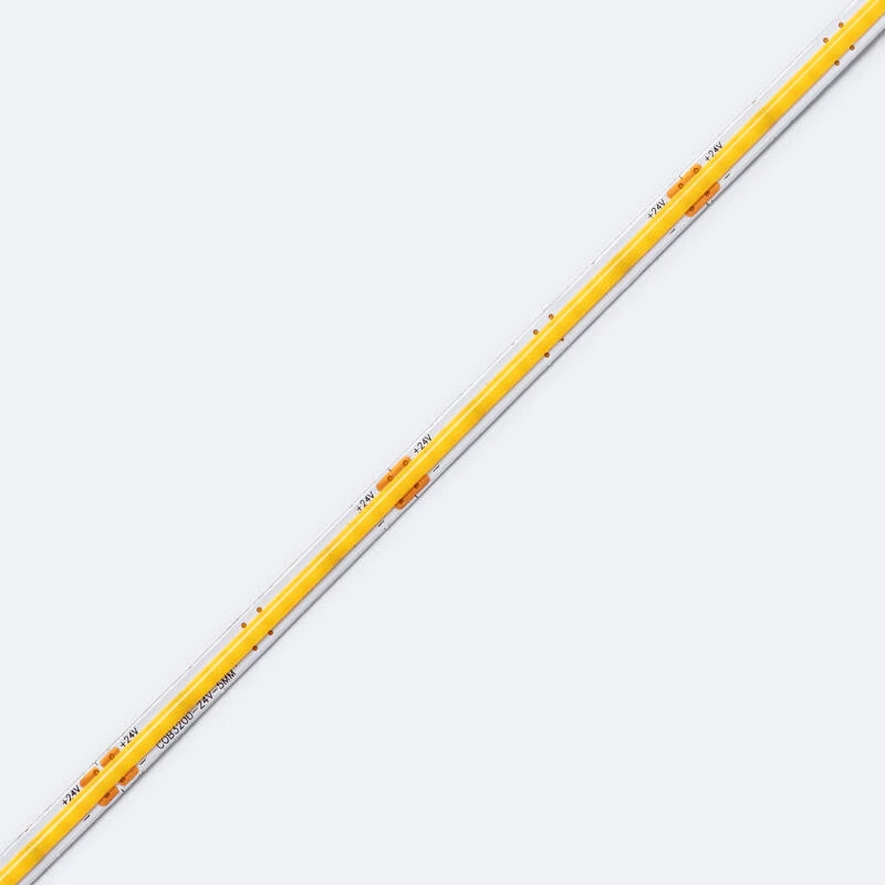 Unbeleuchteter COB LED-Streifen Ledkia C-LITE, 5 mm breite Leiterplatte im Detail